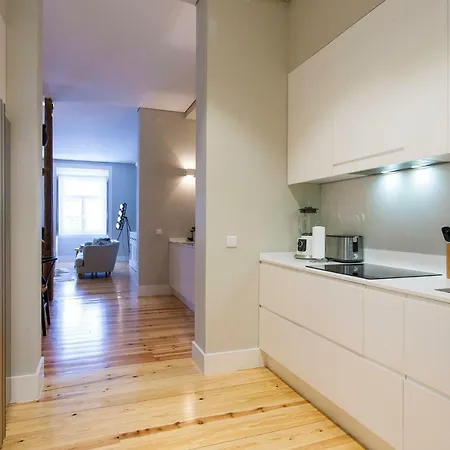 Joivy Deluxe 3br With Workspace By Figueira Sq And Rossio Subway 아파트 리스본